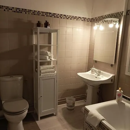 La Boussole - Maison meublée 3 chambres 6 pers. Chinon Extérieur photo