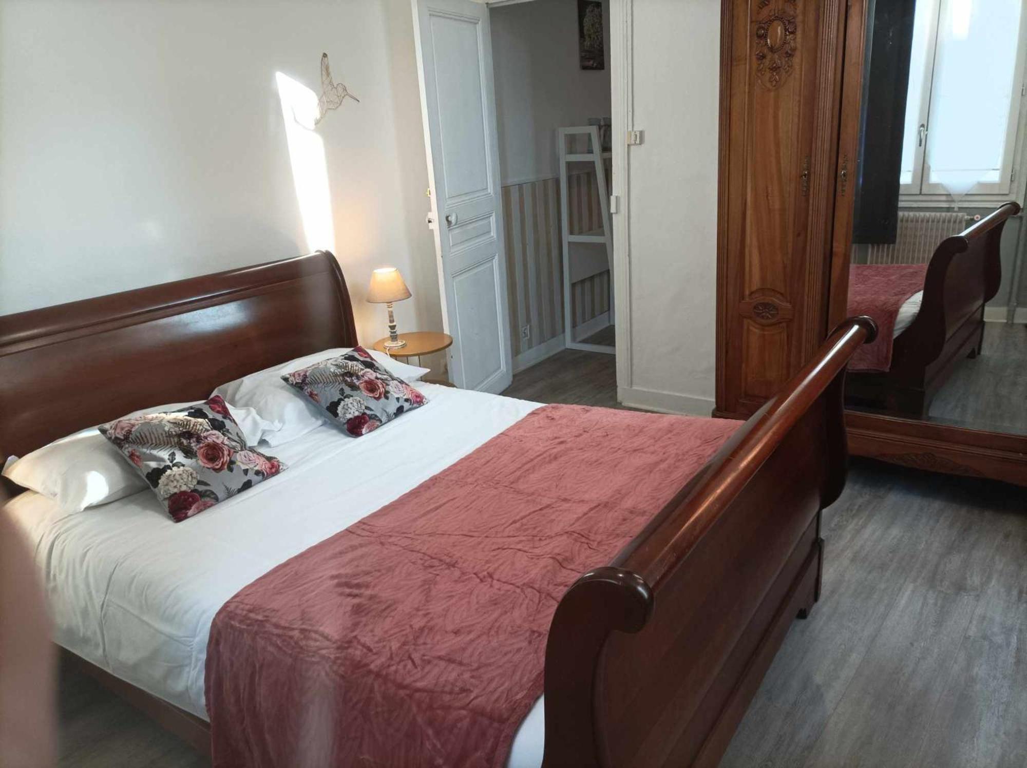 Hébergement de vacances La Boussole - Maison Meublée 3 6 Pers. *